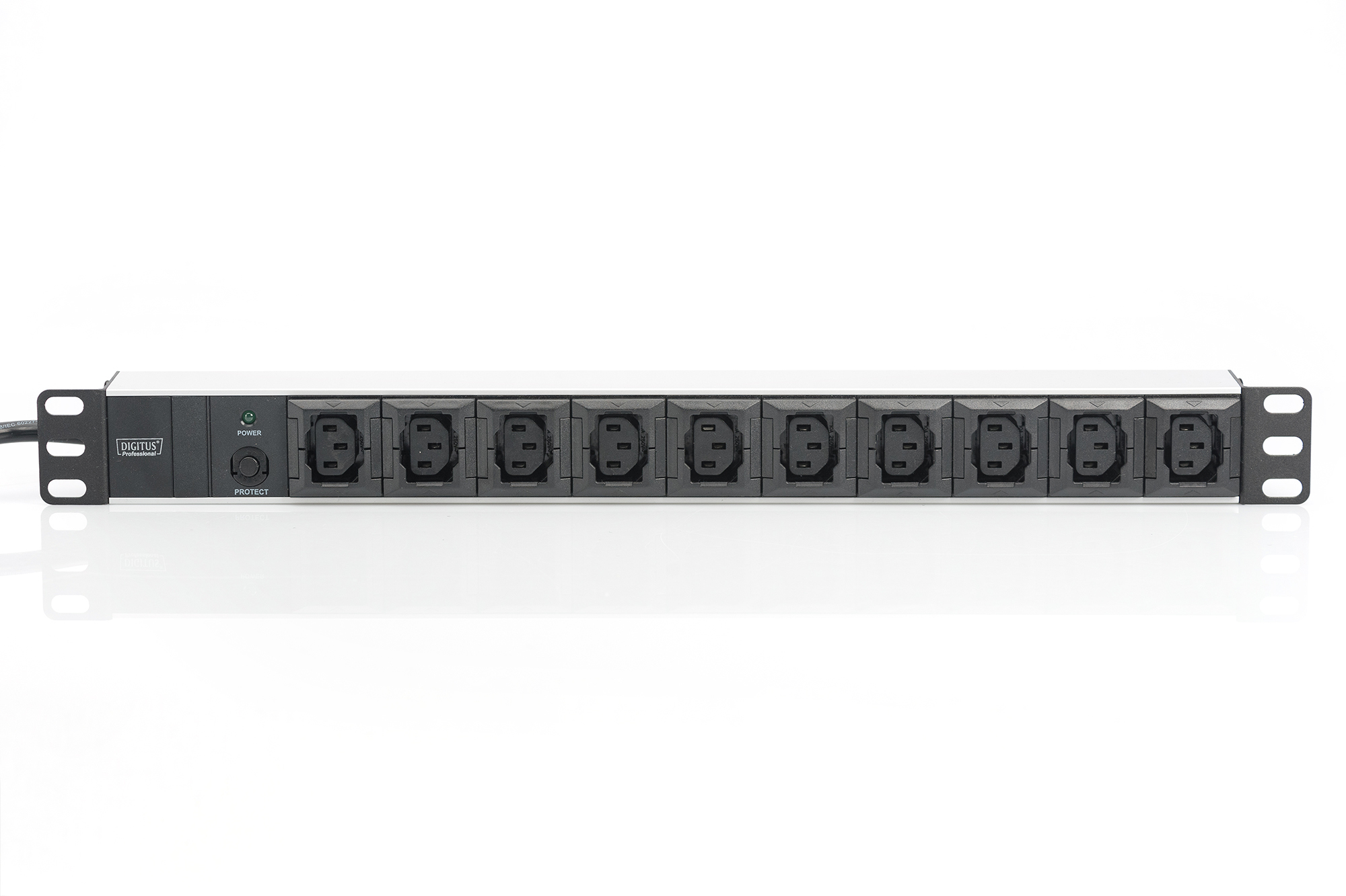DIGITUS Steckdosenleiste mit Aluminiumprofil, 10-fach, 2 m Zuleitung IEC C14 Stecker, Ansicht 2