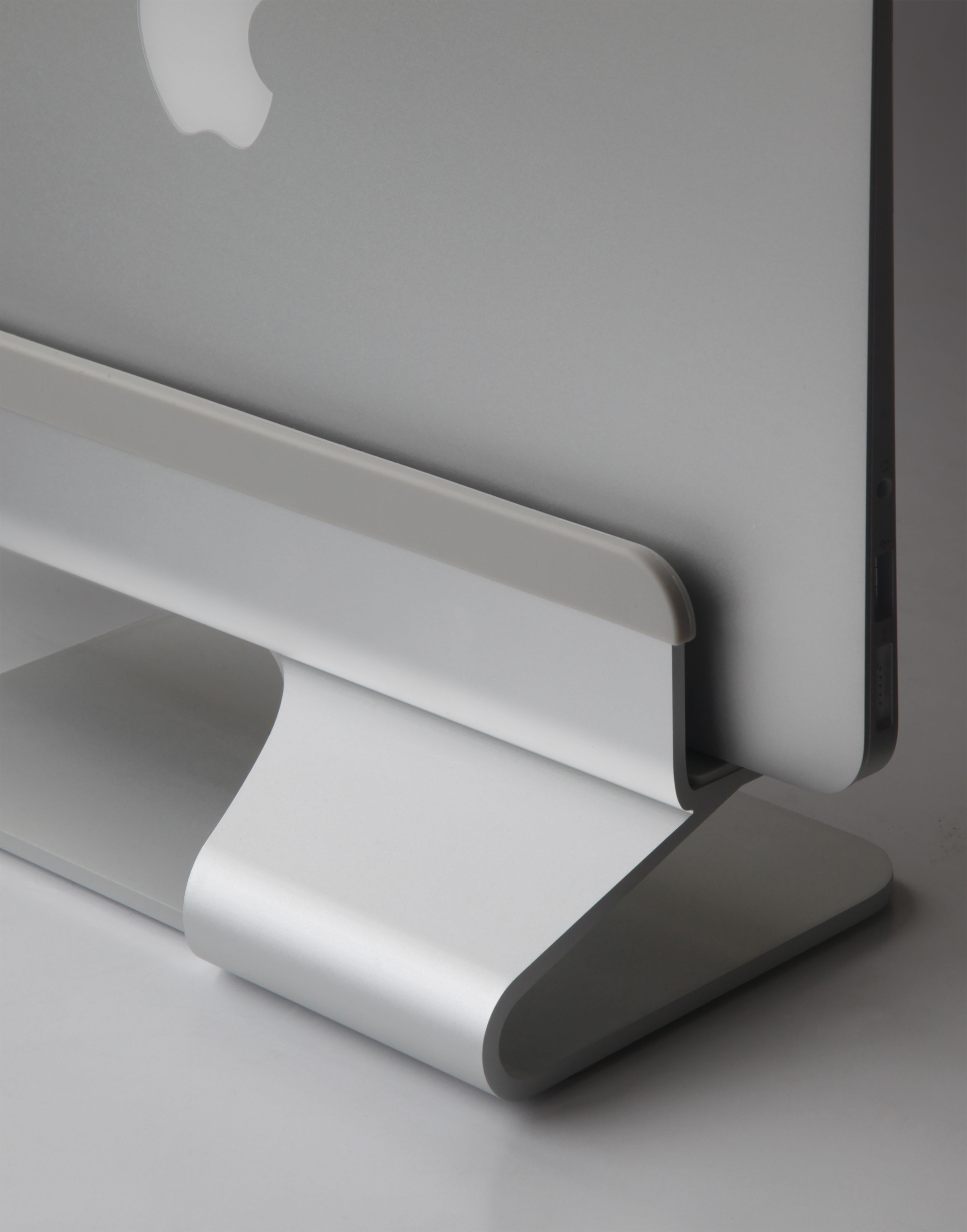 RAIN DESIGN mTower - Grau - Aluminium - 27,9 cm (11 Zoll) - 43,2 cm (17 Zoll) - 279,4 - 431,8 mm (11 - 17 Zoll) - 114 mm, Ansicht 4