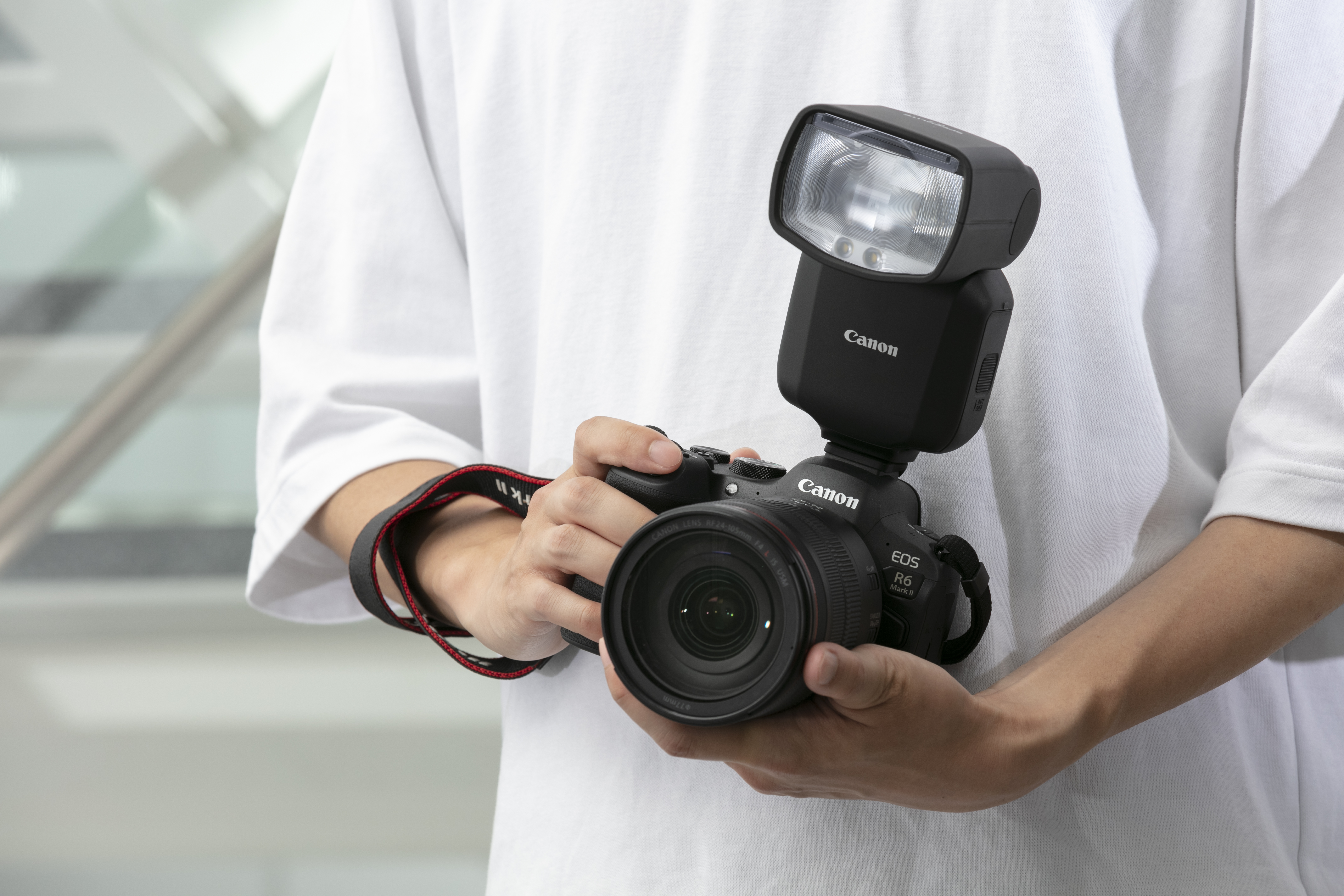 Canon Speedlite EL-5 - Drahtlose Verbindung - 15 Kanäle - 491 g - Slave-Blitz, Ansicht 2