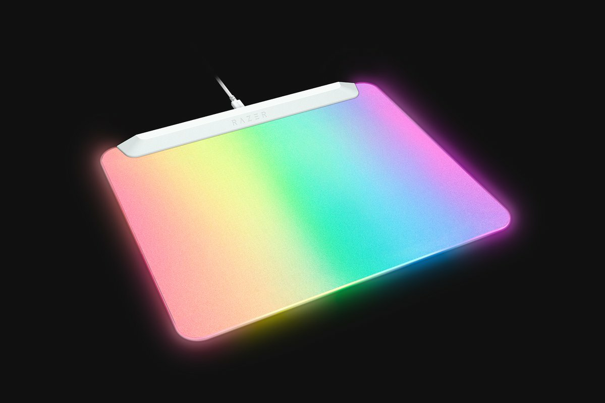 Razer Firefly V2 Pro - Mauspad - voll beleuchtetes RGB, Gaming - Weiß, Ansicht 2