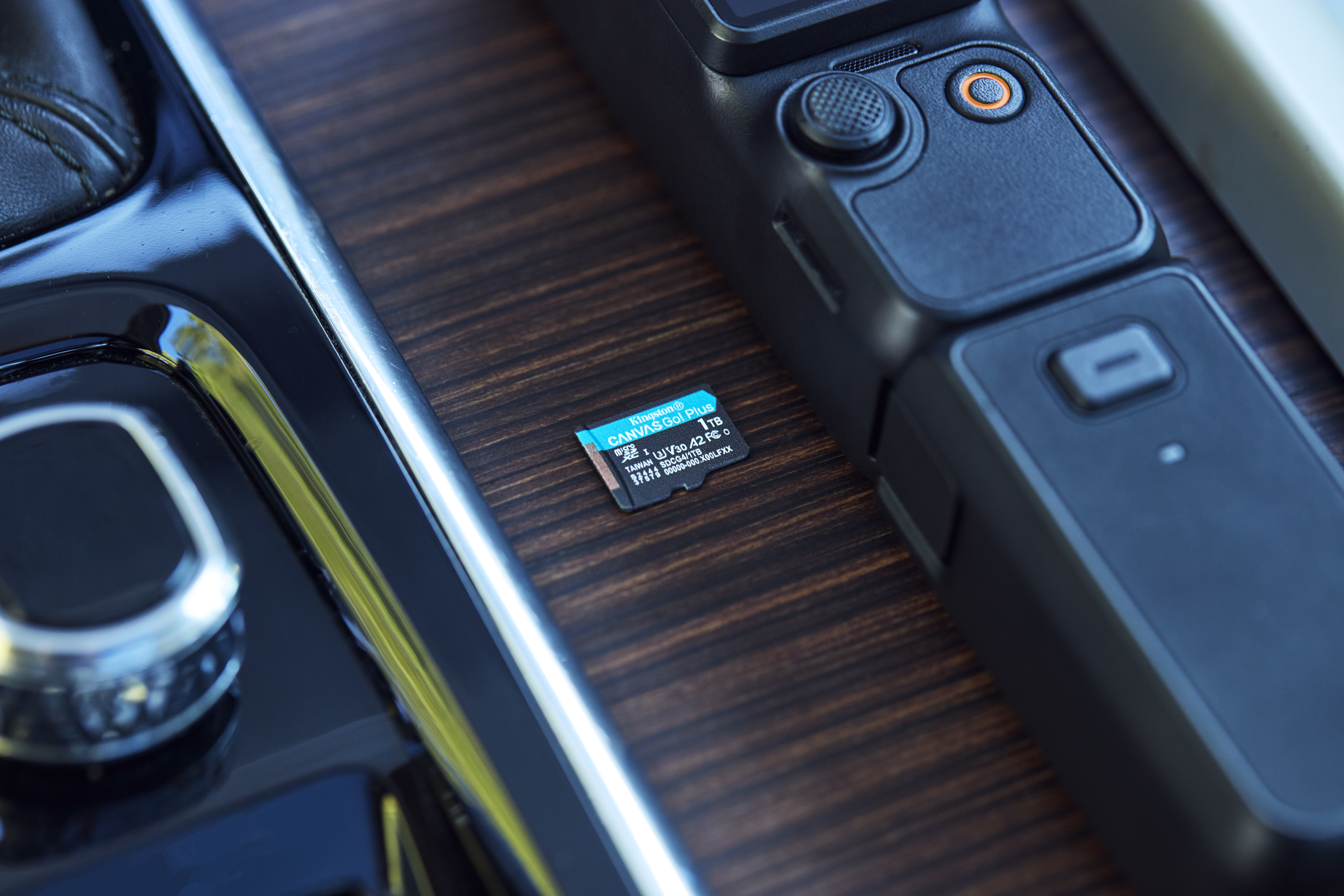 Kingston Canvas Go! Plus - Flash-Speicherkarte - schwarz, türkis 1 TB, Ansicht 2