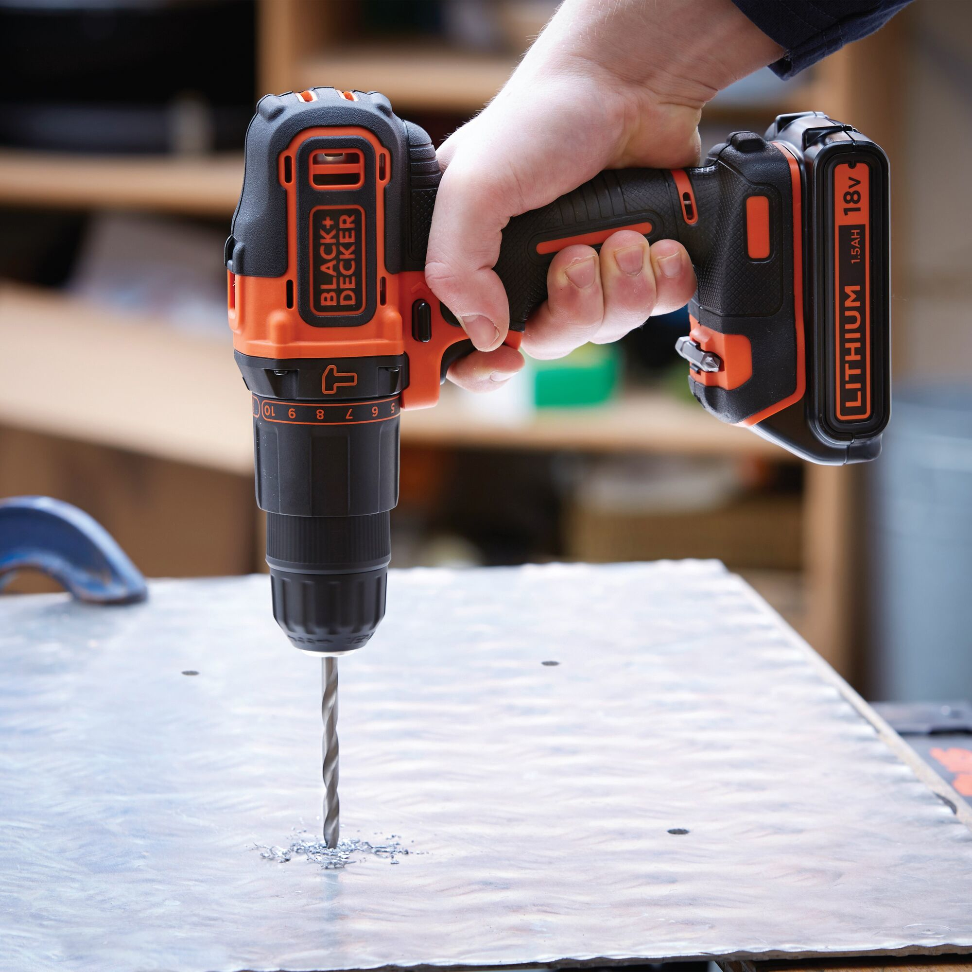 Black & Decker BDCHD18K - Handbohrmaschine - 1 cm - 1400 RPM - 2,5 cm - 1 cm - 360 RPM, Ansicht 2