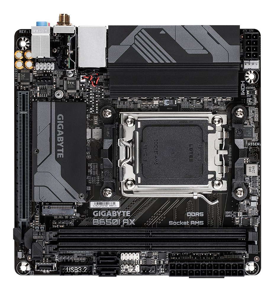 Gigabyte B650I AX - 1.0 - Motherboard - Mini-ITX - Socket AM5 - AMD B650 Chipsatz - USB 3.2 Gen 1, USB 3.2 Gen 2, Ansicht 3
