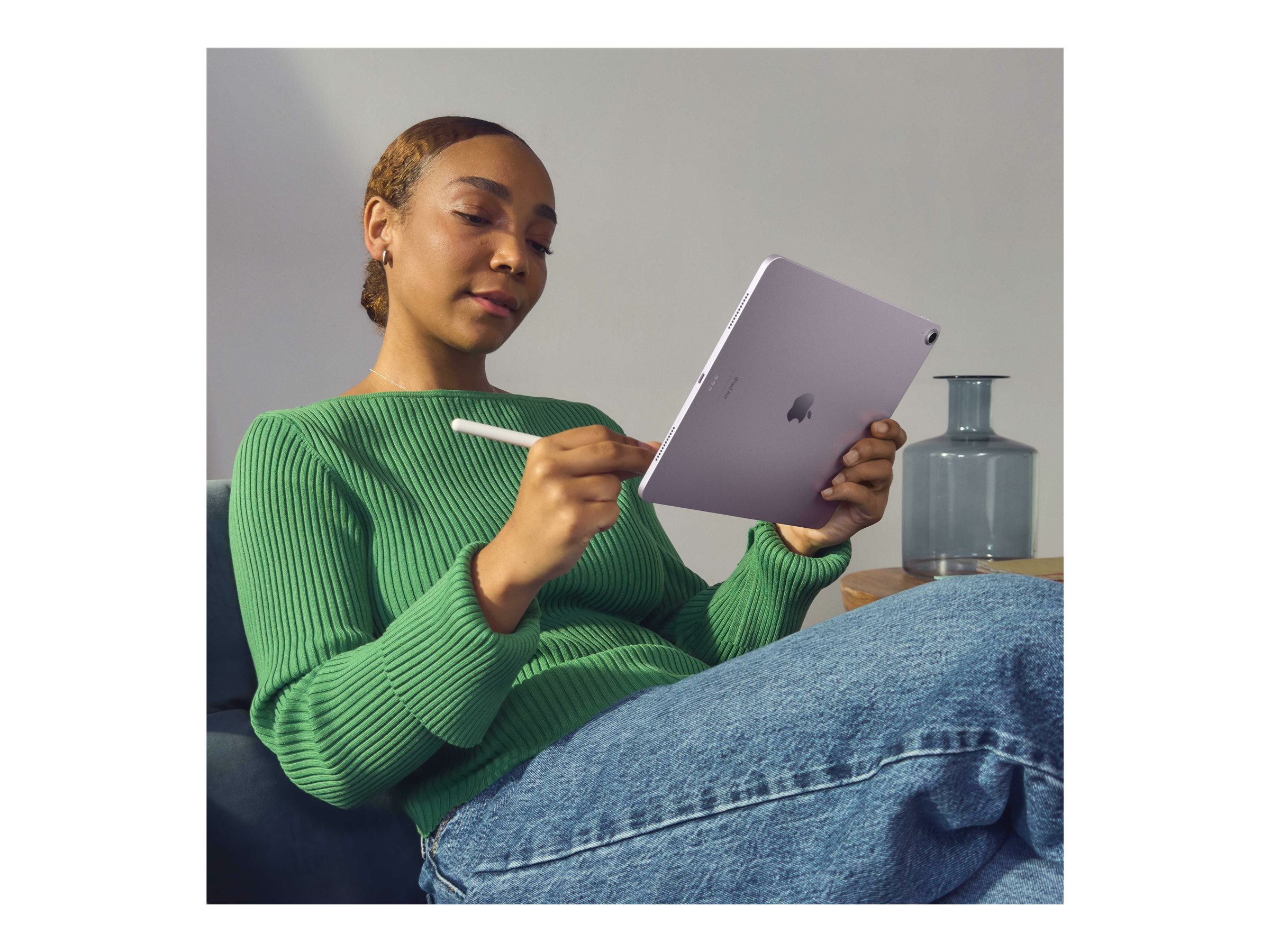 Apple 13-inch iPad Air Wi-Fi - Tablet - 256 GB - 33 cm (13), Ansicht 2