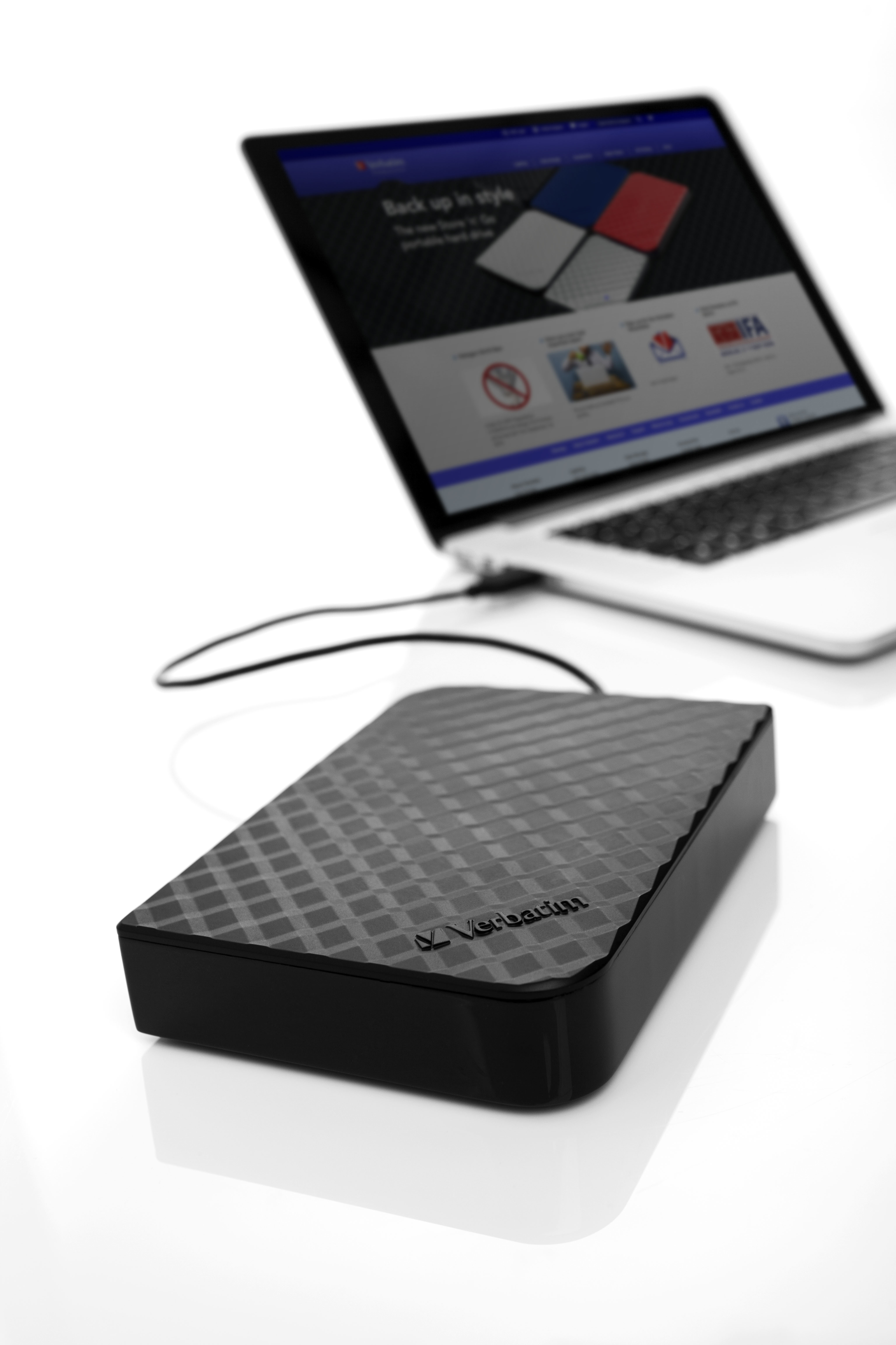 Verbatim Store 'n' Save - Festplatte - 2 TB - extern (Stationär), Ansicht 2