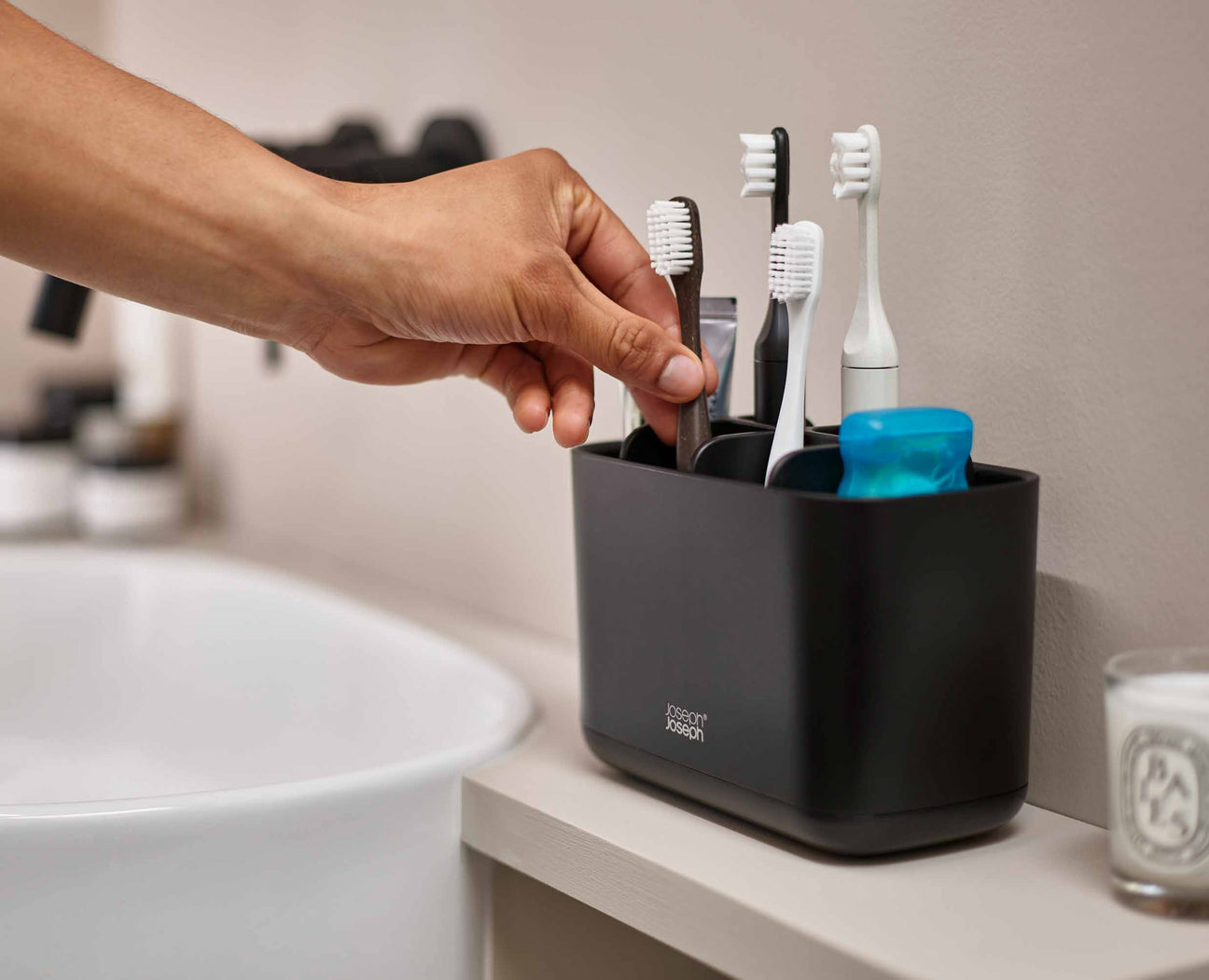 Joseph Joseph EasyStore Large Toothbrush Caddy, Ansicht 2