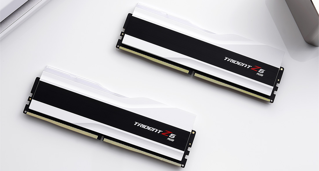 G.Skill Trident Z5 RGB F5-6400J3039G16GX2-TZ5RW - 32 GB - 2 x 16 GB - DDR5 - 6400 MHz - 288-pin DIMM, Ansicht 3