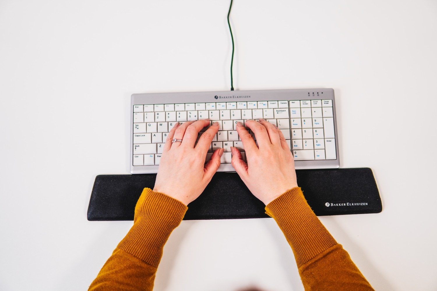 Bakker Elkhuizen Trapezium Wrist Rest Standard, Ansicht 4