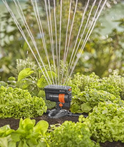Gardena 13325-20 - Schwingender Wassersprinkler - 90 m² - Schwarz, Ansicht 2