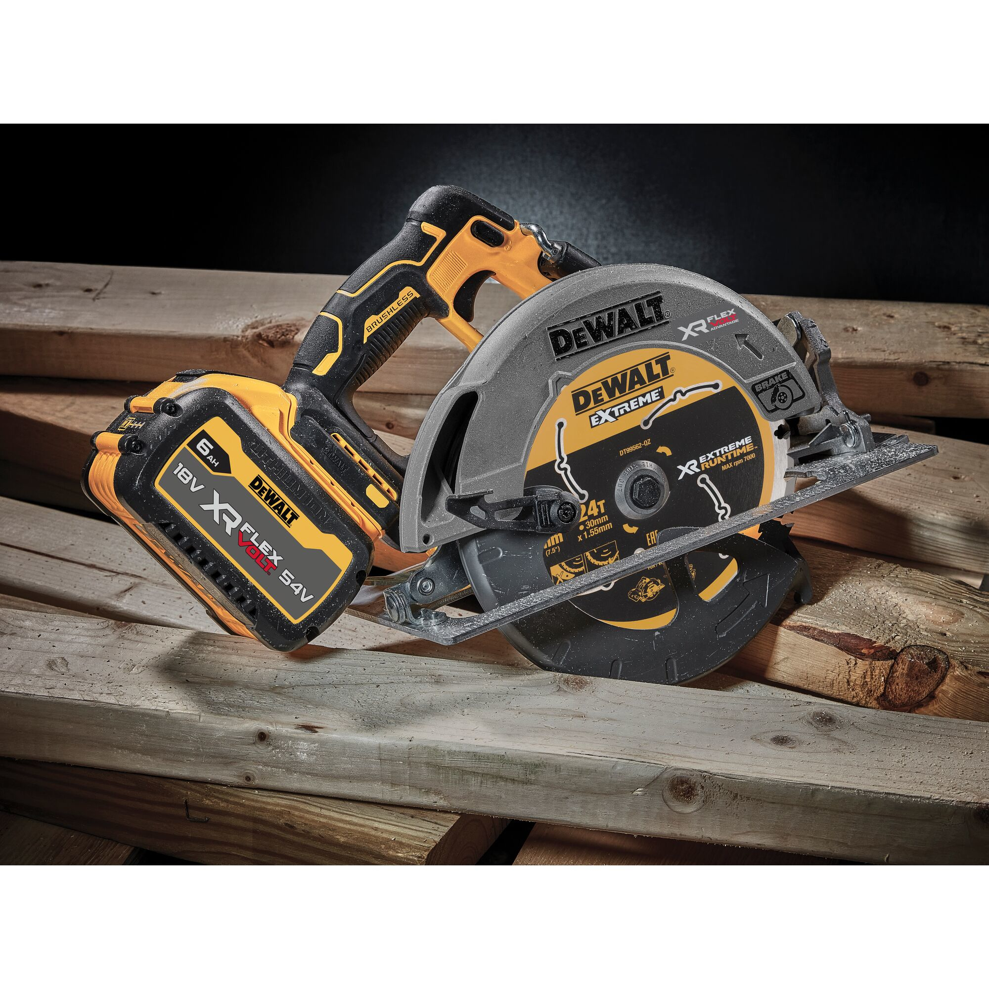 DeWalt DCS573NT 54V XR FlexVolt Akku-Handkreissäge solo inkl. Koffer, Ansicht 4