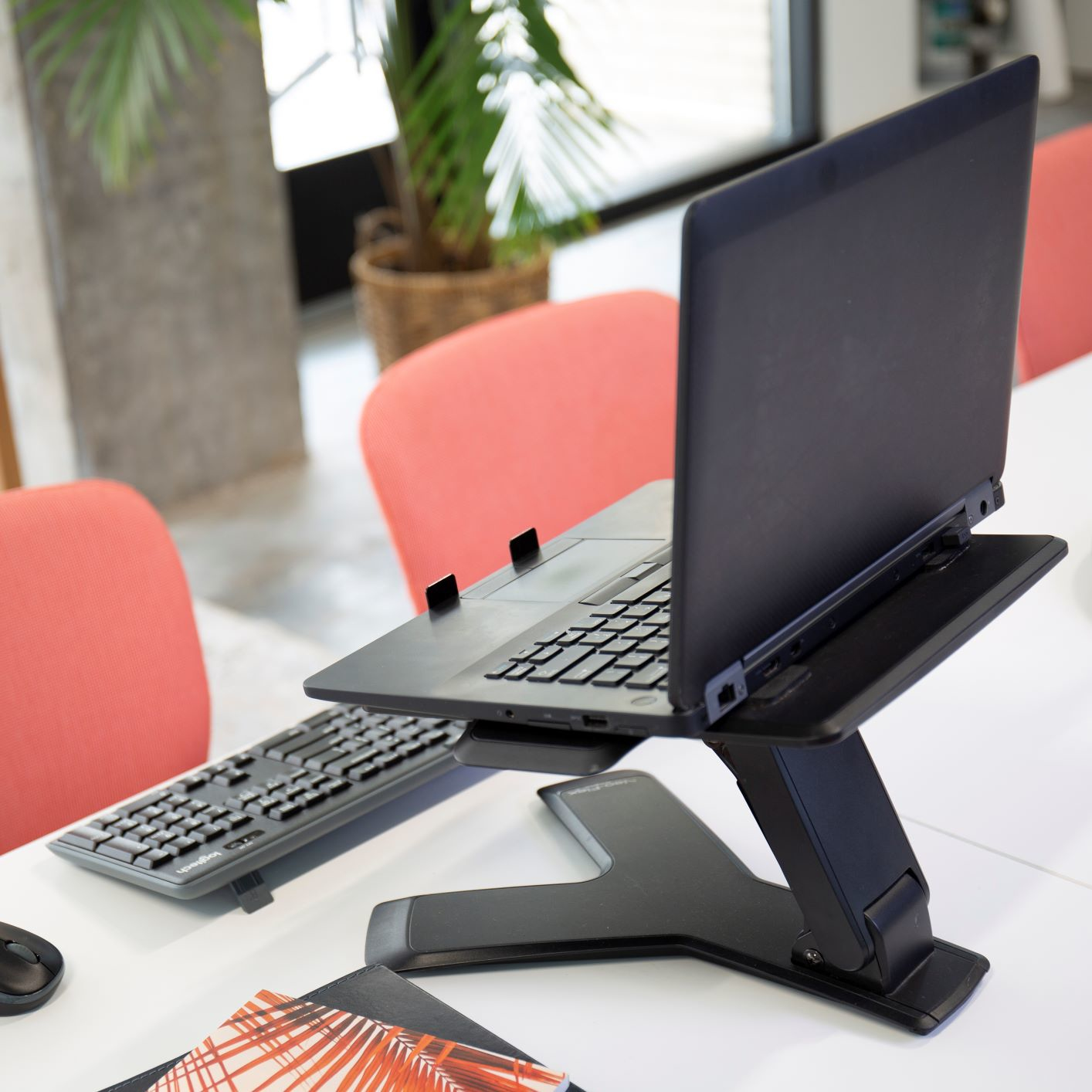 Ergotron Neo-Flex - Notebook-Ständer - Schwarz, Ansicht 4
