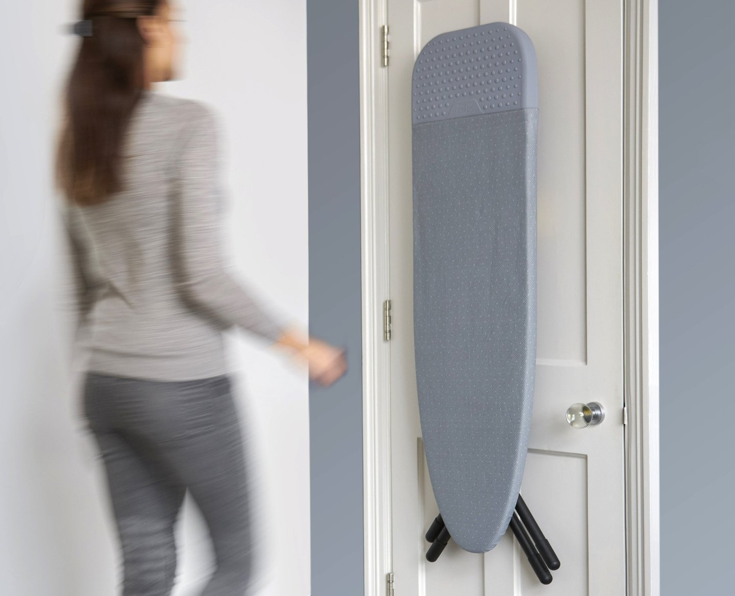 Joseph Joseph Glide Easy-Store 130cm Bügelbrett grau, Ansicht 2