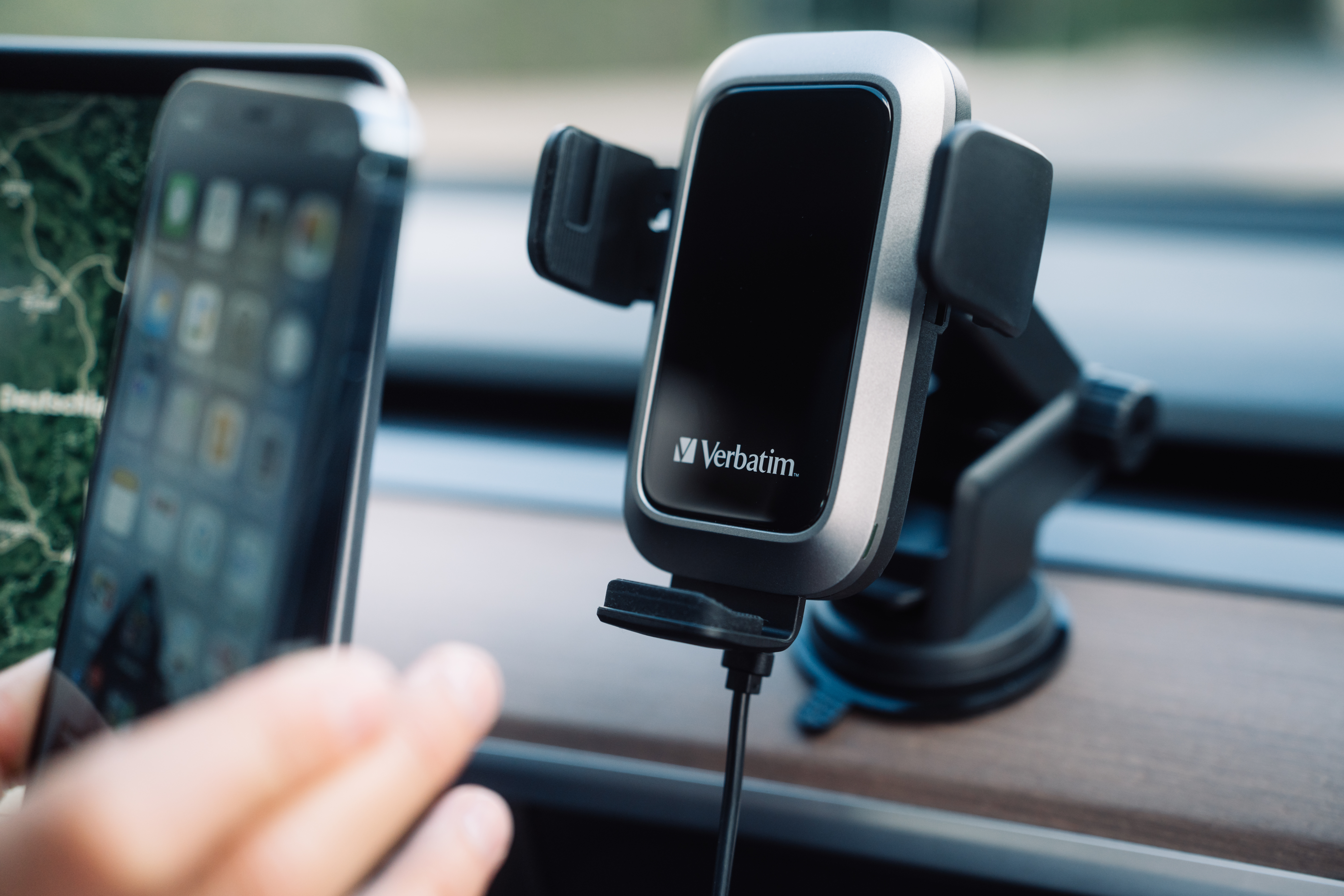Verbatim FWC-03 Pro Qi Fast Wireless Autoladegerät retail, Ansicht 3