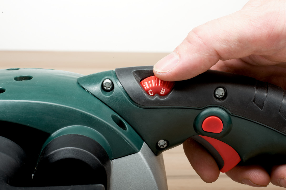 Metabo BAE 75 - Bandschleifmaschine - AC - 4,7 kg - 75 x 533 mm - 85 x 150 mm - 1010 W, Ansicht 2