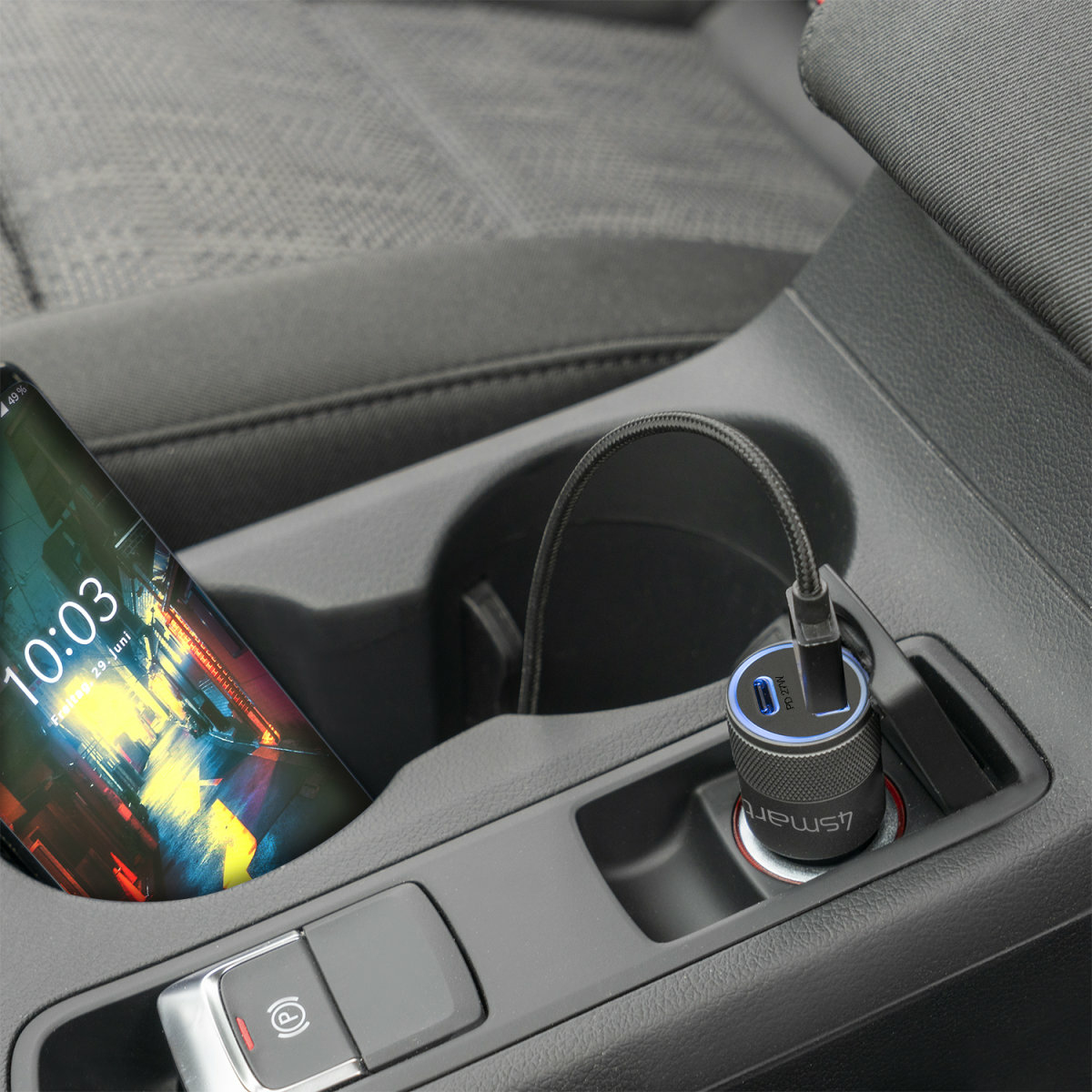 4smarts Rapid+ - Auto-Netzteil - 27 Watt - 3 A - QC 3.0, PD - 2 Ausgabeanschlussstellen (USB, 24 pin USB-C), Ansicht 2