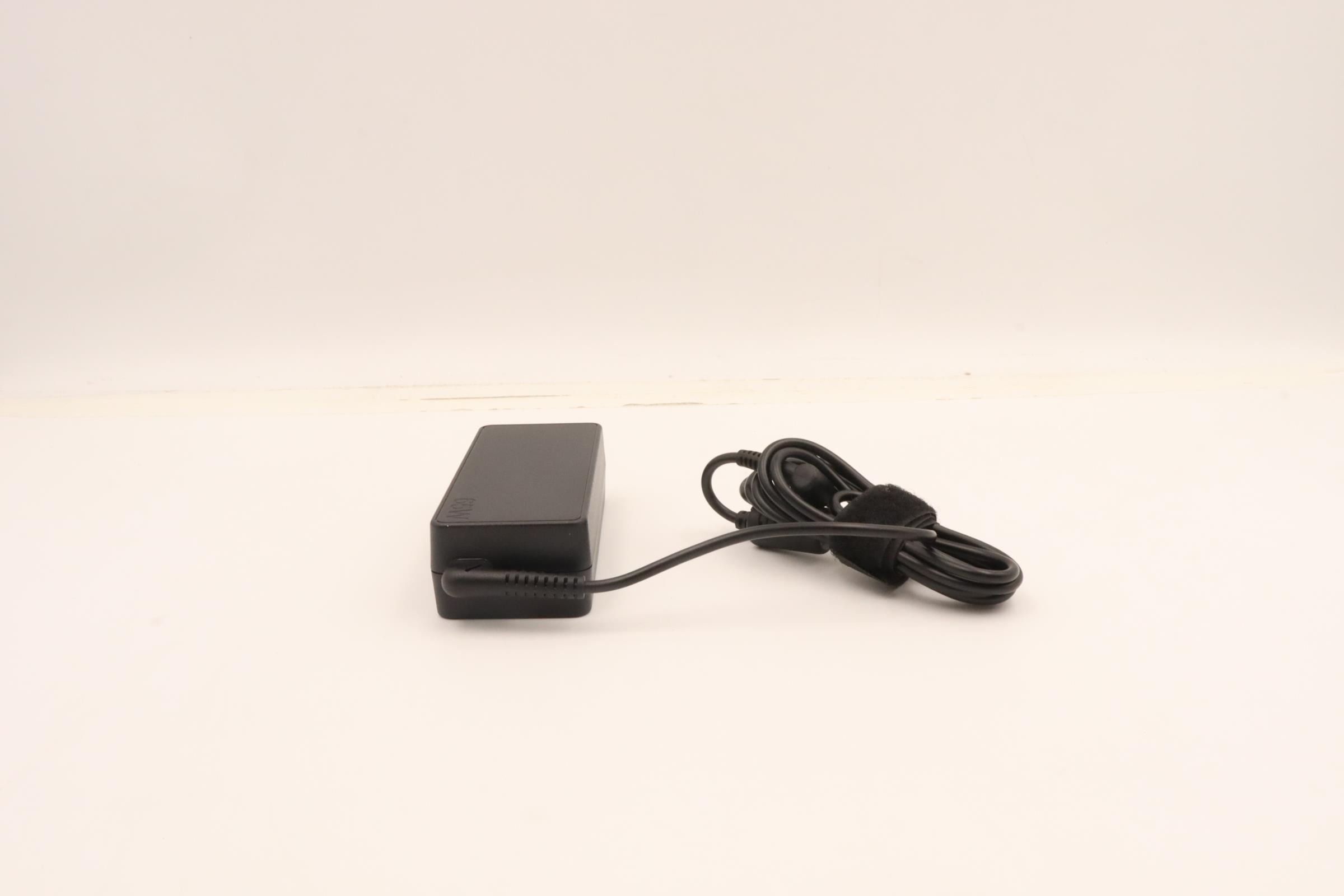 Lenovo AC Adapter Round 3P Black - PC-/Server Netzteil, Ansicht 3
