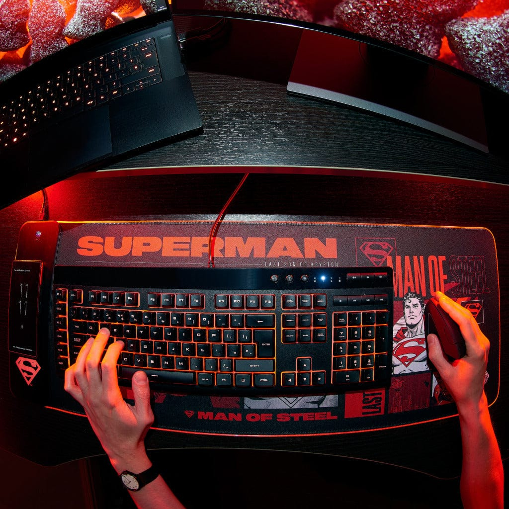 Numskull Mauspad DC Comics Superman wireless Charge 30x80cm, Ansicht 3