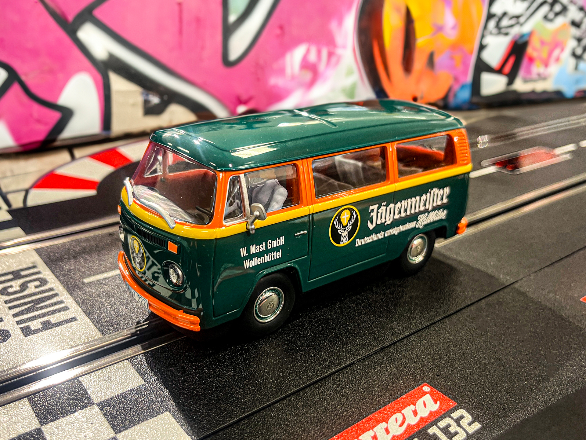 Stadlbauer Digital 132 20032034 VW Bus T2b Jägermeister, Ansicht 2
