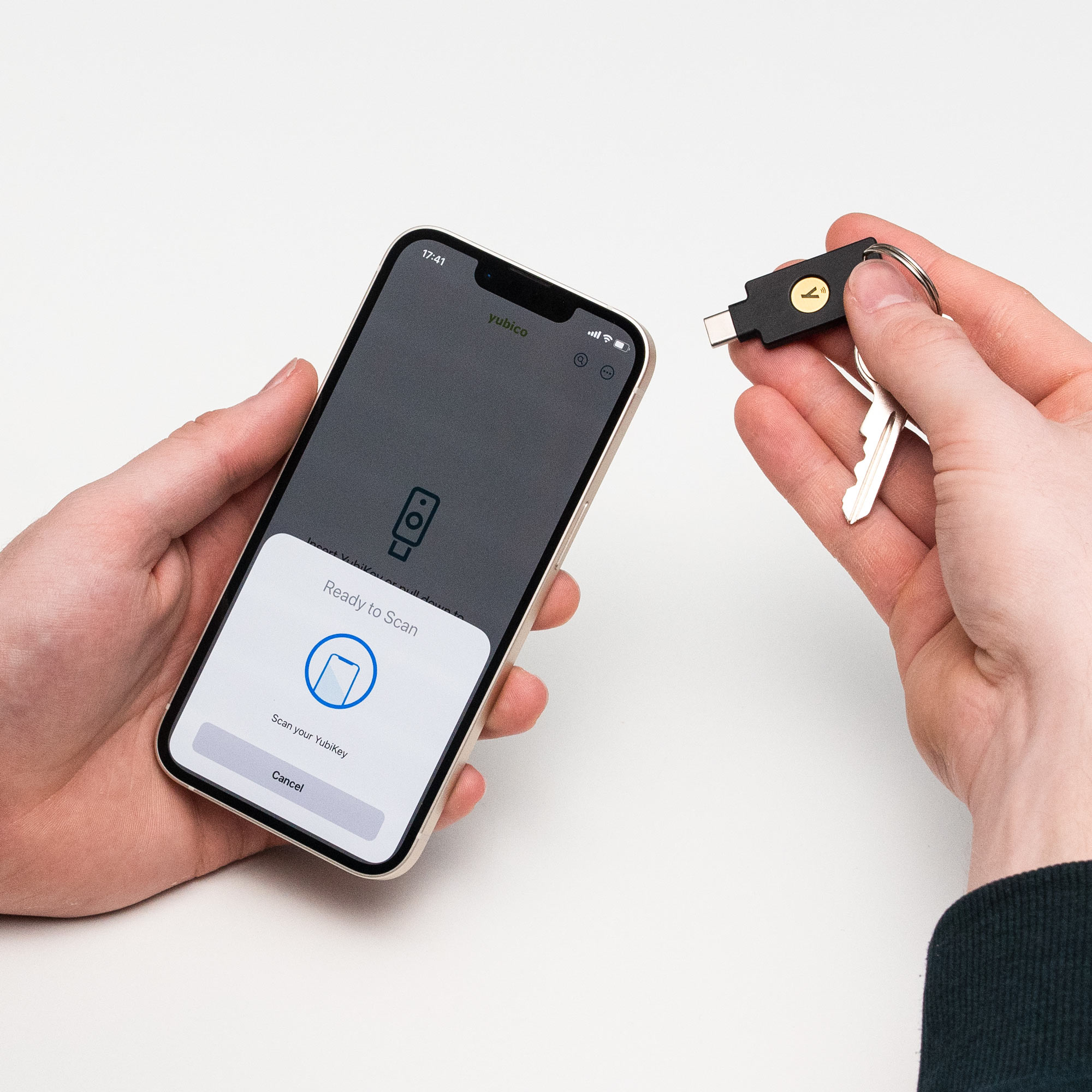 YUBICO Security Key C NFC Hardware-Token, Ansicht 3