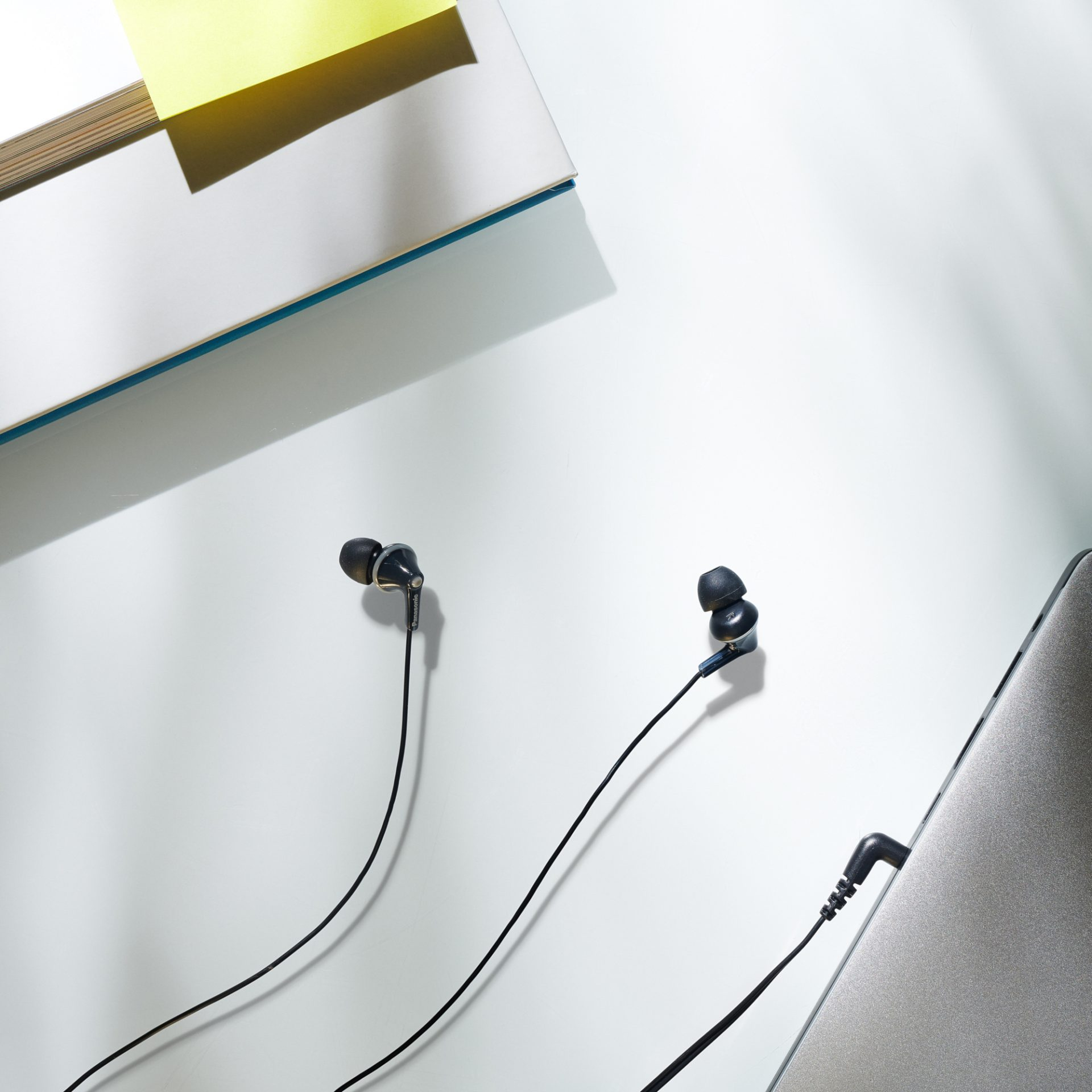 Panasonic RP-HJE125E-K - Ergofit - Ohrhörer - im Ohr, Ansicht 4