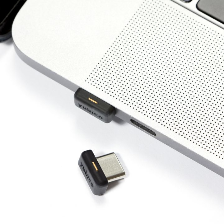YUBICO YubiKey 5C Nano - USB-C Sicherheitsschlüssel, Ansicht 4