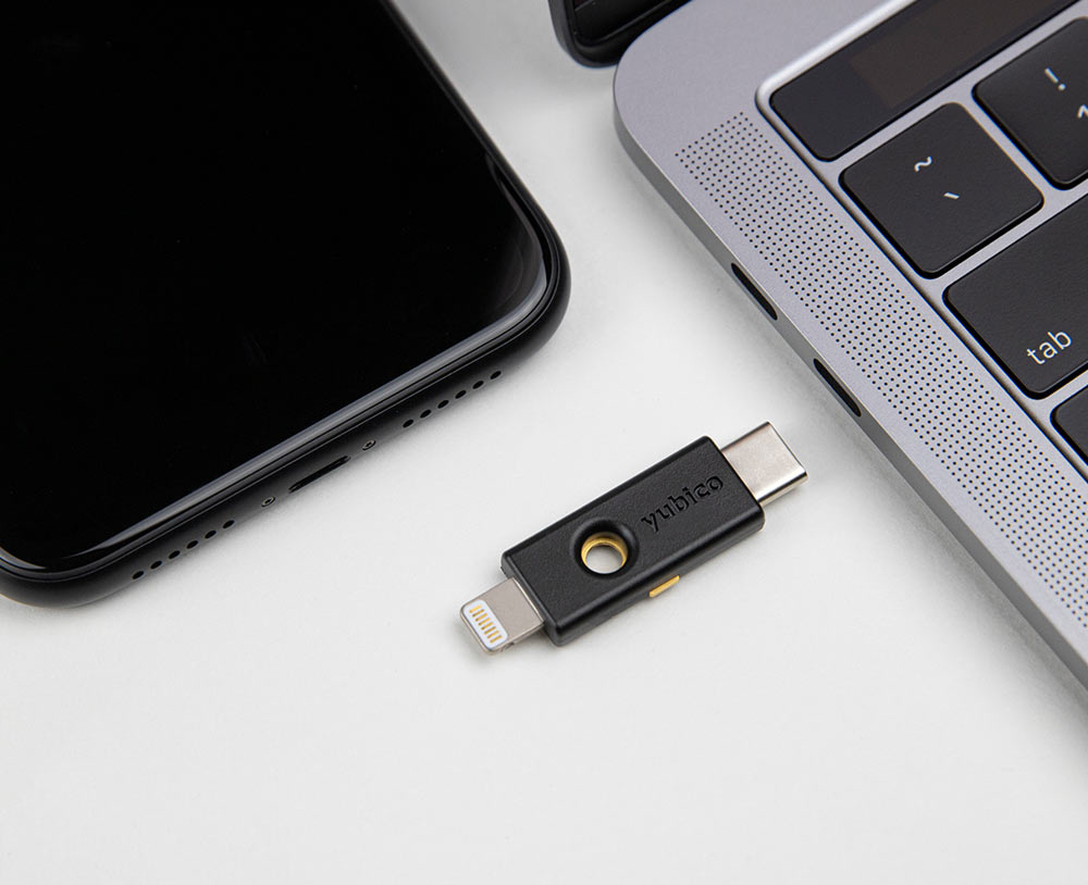 YUBICO YubiKey 5Ci - USB-C/lightning security, Ansicht 2