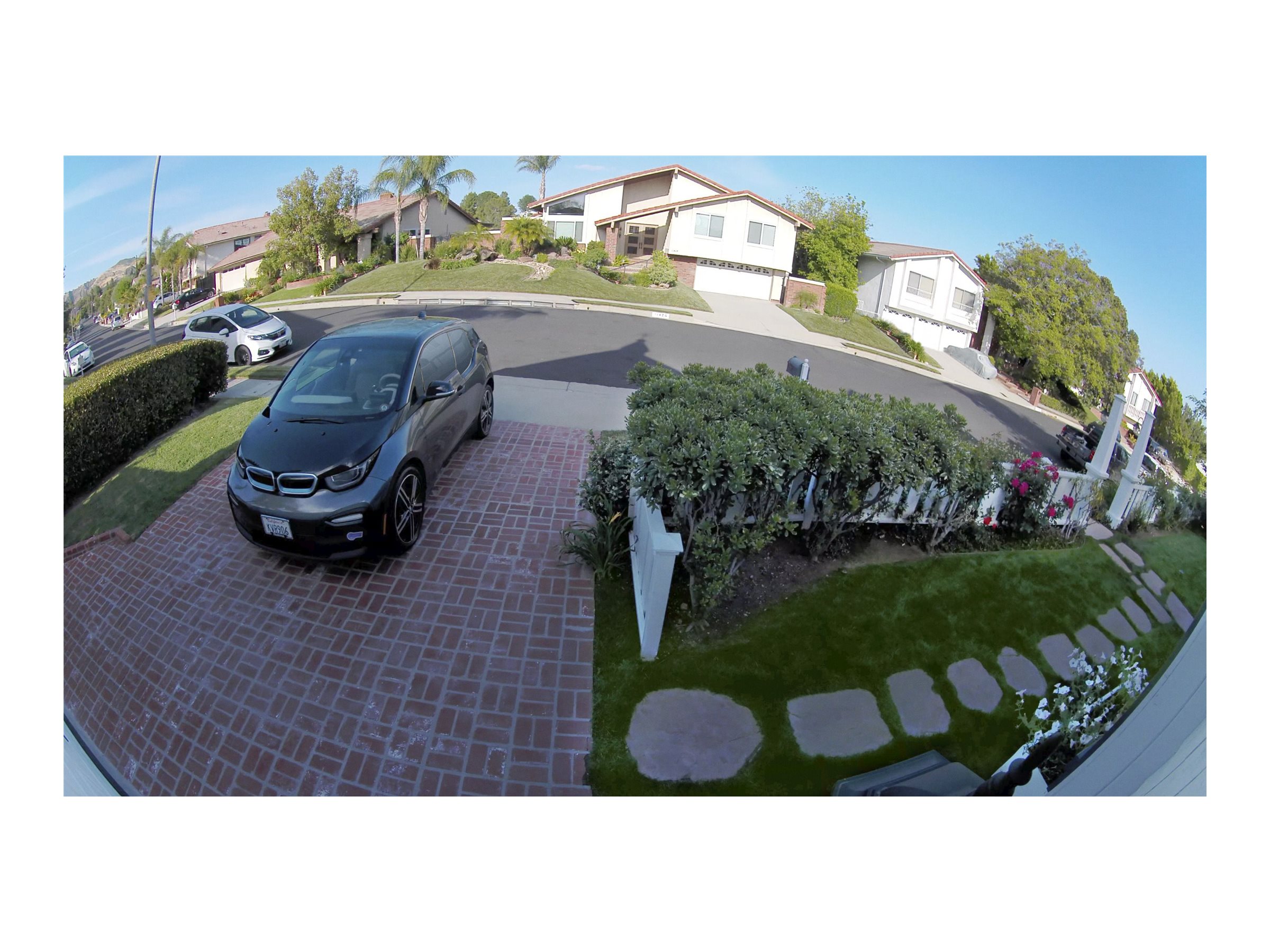 ARLO Ultra 2 Security System - Gateway + Kamera(s) - drahtlos (802.11b, 802.11g, 802.11n, 802.11ac, Bluetooth 4.2 LE), Ansicht 3