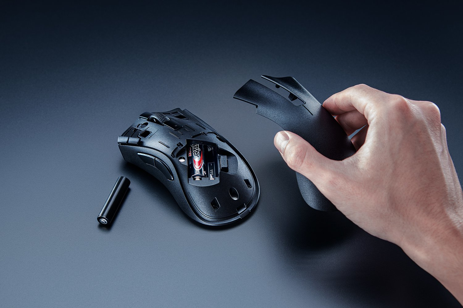 Razer DeathAdder V2 X HyperSpeed - Maus - ergonomisch - Für Rechtshänder - optisch - 7 Tasten - kabellos - 2.4 GHz, Ansicht 4