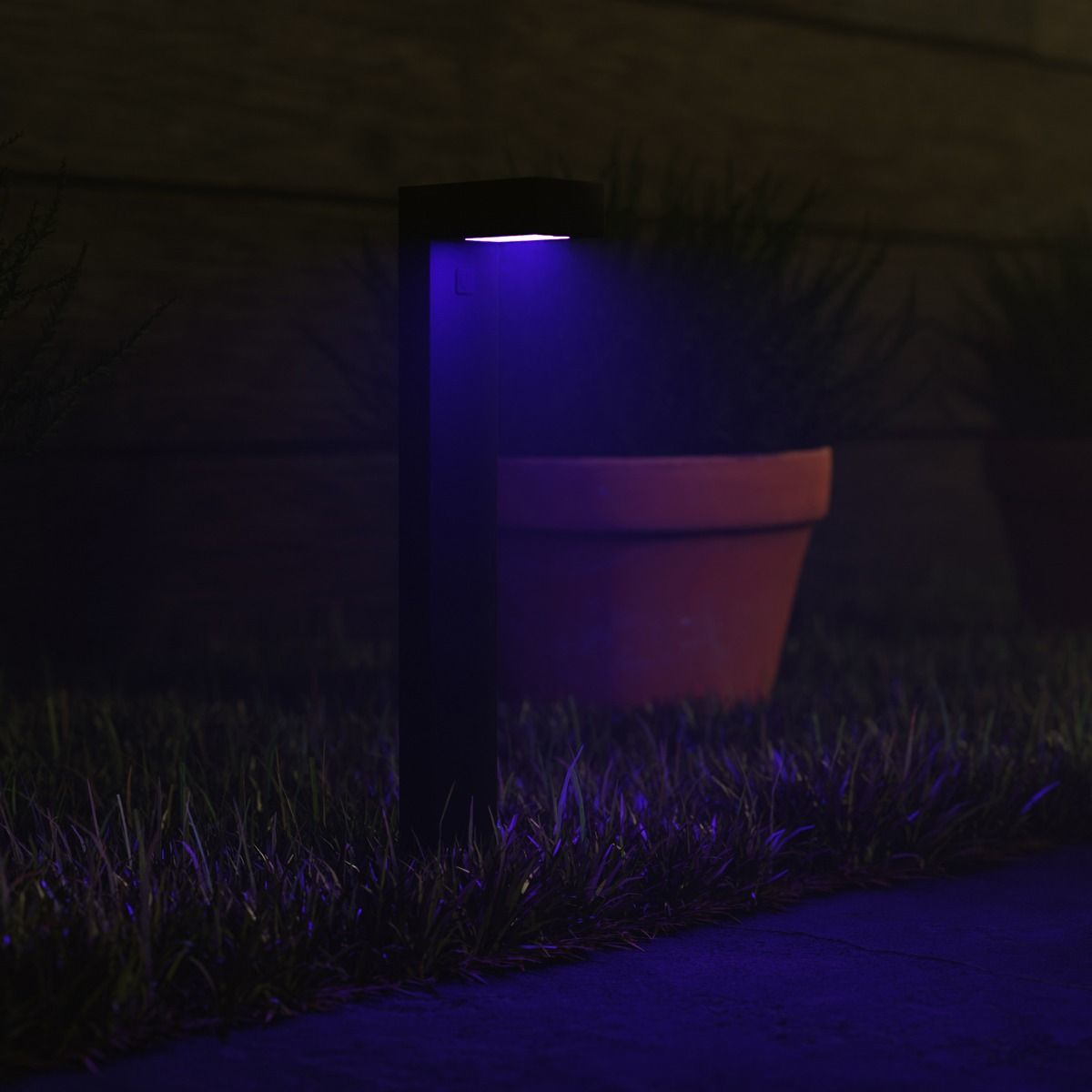 Hombli HBPL-0100 - Bodenbeleuchtung für den Außenbereich - Schwarz - Aluminium - IP65 - Bodenmontage - LED, Ansicht 3