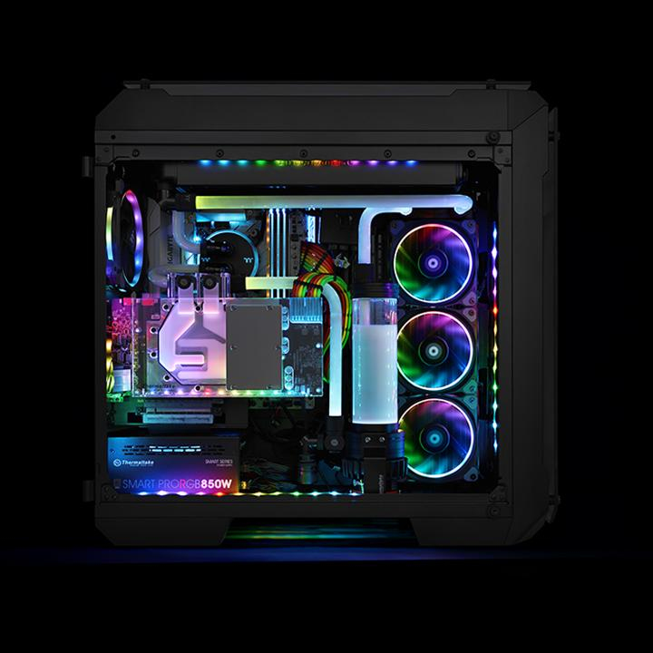 Thermaltake Pacific Lumi Plus - Systemschrank-Beleuchtungsset, Ansicht 3
