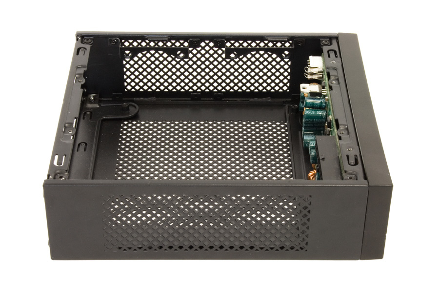 Chieftec Compact Series IX-01B - USFF - Mini-ITX, Ansicht 3