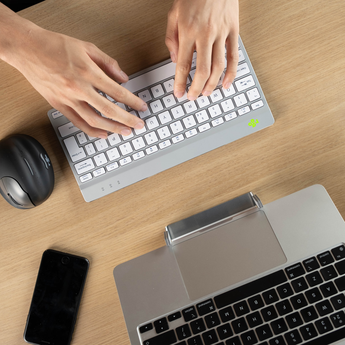 R-Go Ergonomische Tastatur Compact break - Tastatur - TL: Französisch, AZERTY - Weiß, Ansicht 2
