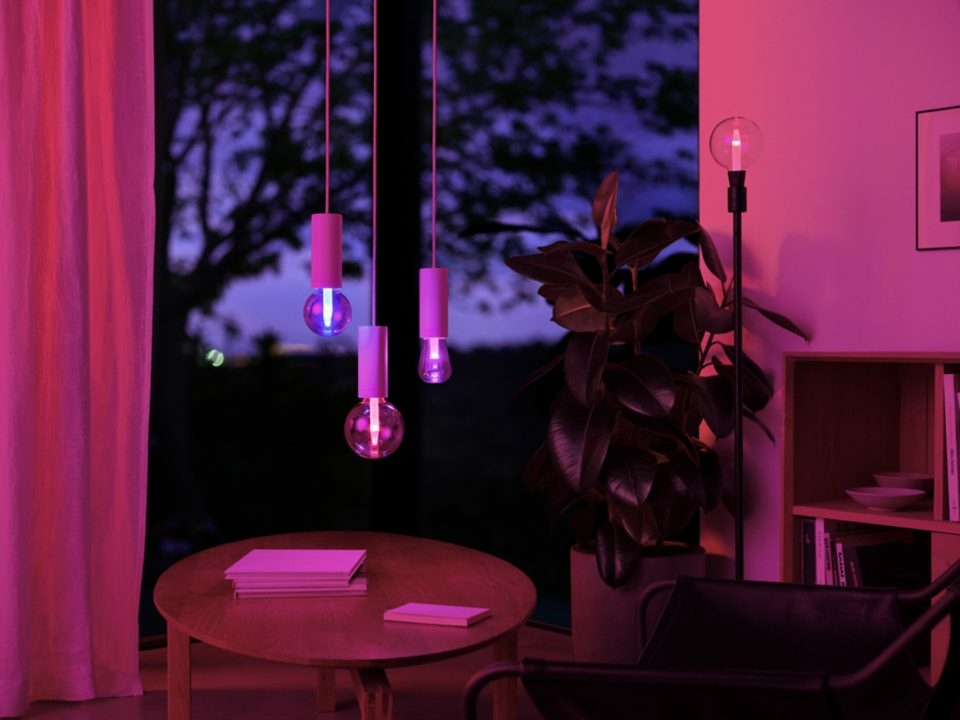 Philips Hue - LED - klar Finish - E27 - 6.8 W, Ansicht 4