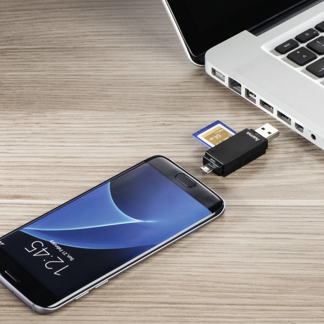 Hama Basic USB 2.0 OTG - Kartenleser (SD, microSD, SDHC, microSDHC, SDXC, microSDXC), Ansicht 4