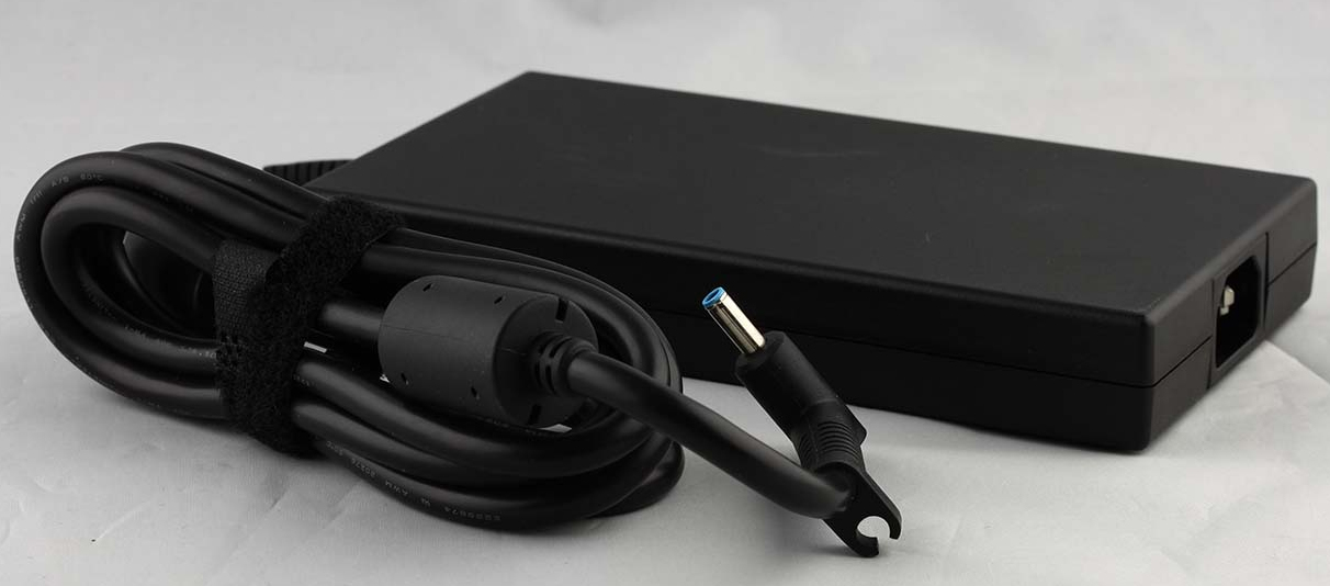 HP Smart Slim - Netzteil - 200 Watt - PFC - für OMEN by HP Laptop 15-ce198wm, 15-ce199nr, Ansicht 2